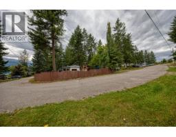470 Reflection Lake Road, Golden, BC V0A1H6 Photo 44