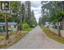 470 Reflection Lake Road, Golden, BC V0A1H6 Photo 20