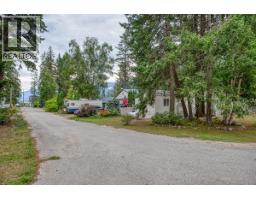 470 Reflection Lake Road, Golden, BC V0A1H6 Photo 29