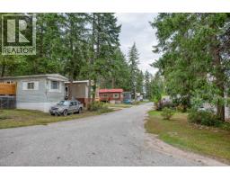470 Reflection Lake Road, Golden, BC V0A1H6 Photo 28