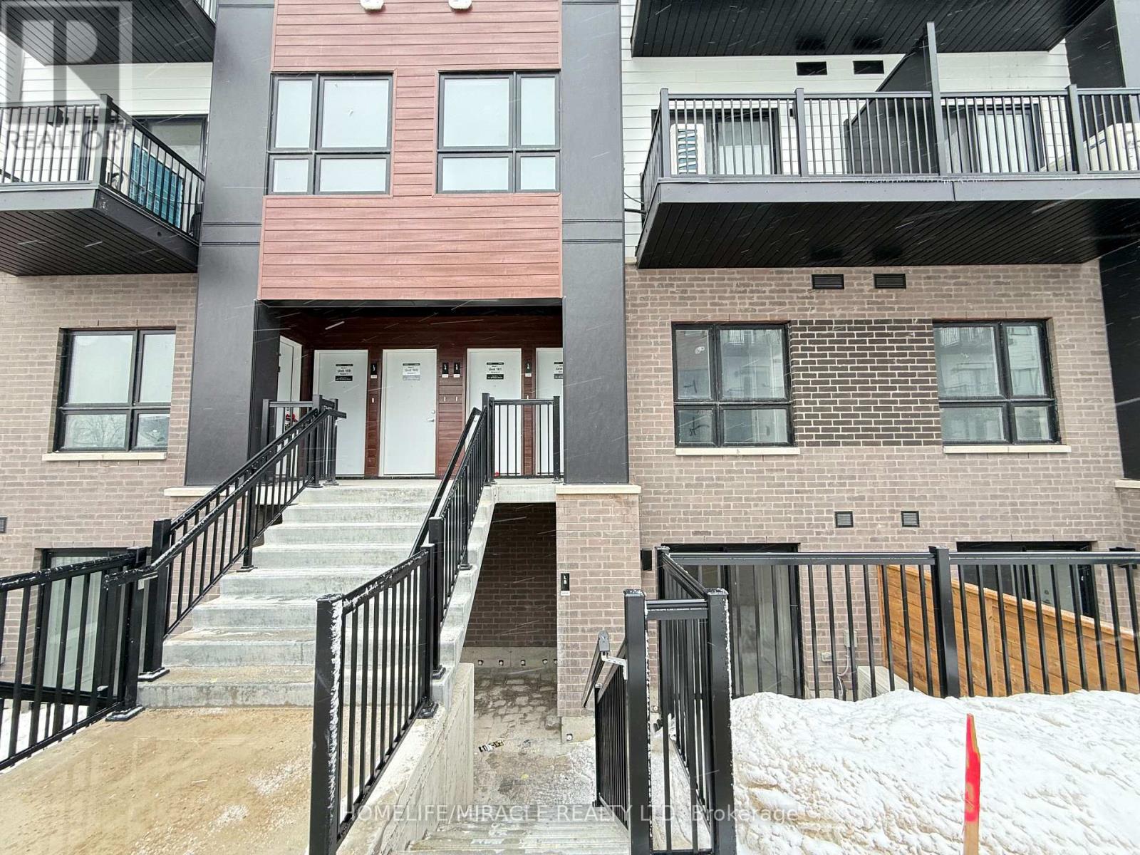 L8 - 40 PALACE STREET, Kitchener — photo 2