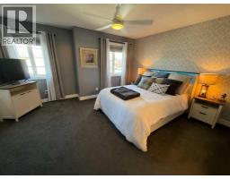 Family room - 140 Mackay Crescent, Hinton, AB T7V1H1 Photo 10