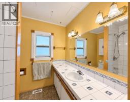 339 N Ninth Avenue, Williams Lake, BC V2G2K3 Photo 16