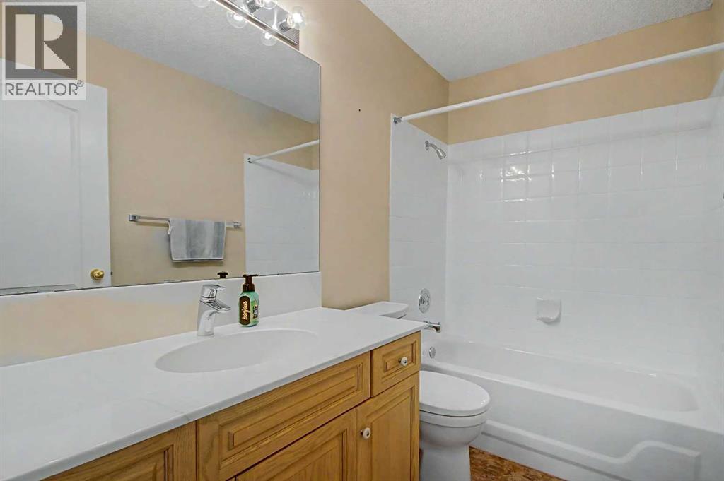 26 Mt Mckenzie Villas SE - 28