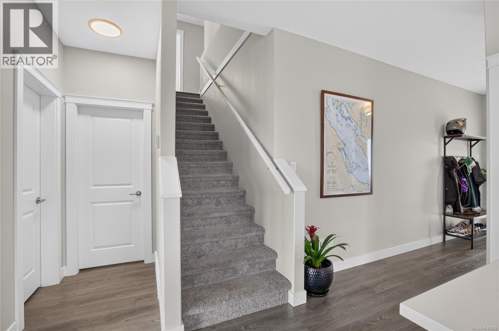 3360 Harbourview Blvd - Image 30
