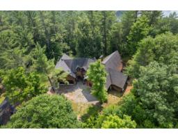 30 Ch. De La Lyrique, Val Des Monts, QC J8N4B3 Photo 16