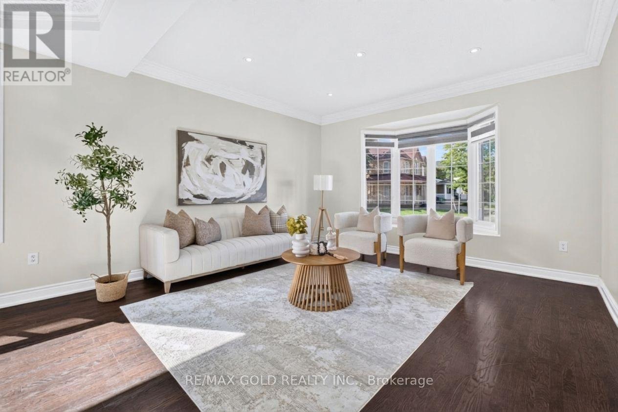 70 MALDIVES CRESCENT, Brampton (Vales of Castlemore) — photo 8