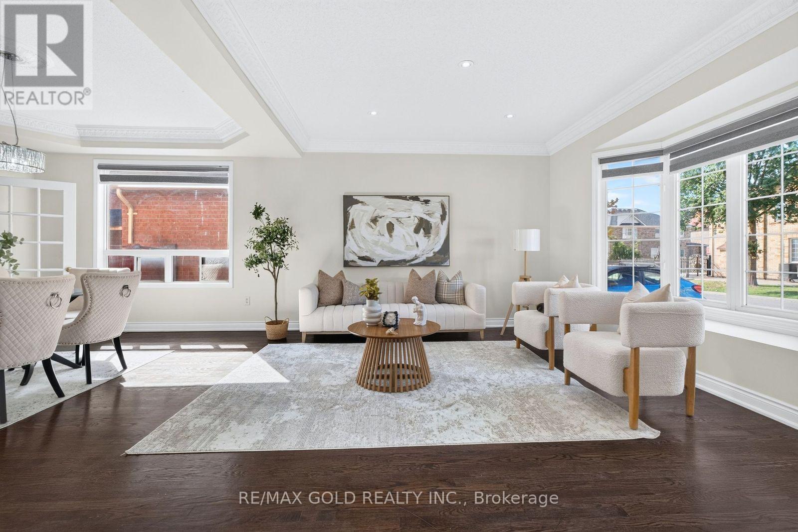 70 MALDIVES CRESCENT, Brampton (Vales of Castlemore) — photo 6