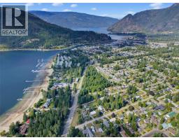 405 Gillis Avenue, Sicamous, BC V0E2V1 Photo 11