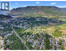 405 Gillis Avenue, Sicamous, BC V0E2V1 Photo 14