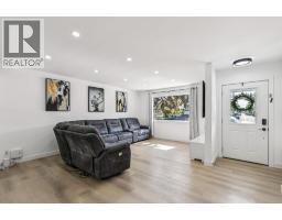Living room - 3812 3 Avenue Sw, Calgary, AB T3C0A9 Photo 6