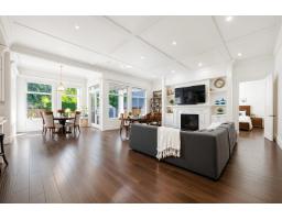 13062 15a Avenue, Surrey, BC V4A1M3 Photo 10