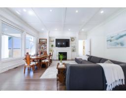 13062 15a Avenue, Surrey, BC V4A1M3 Photo 11