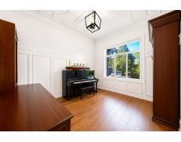 13062 15a Avenue, Surrey, BC V4A1M3 Photo 13
