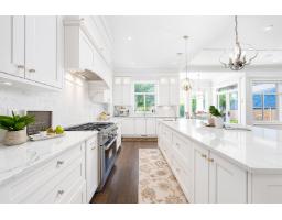 13062 15a Avenue, Surrey, BC V4A1M3 Photo 7