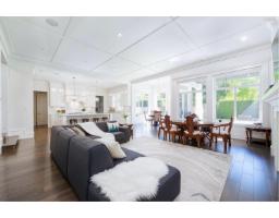13062 15a Avenue, Surrey, BC V4A1M3 Photo 9