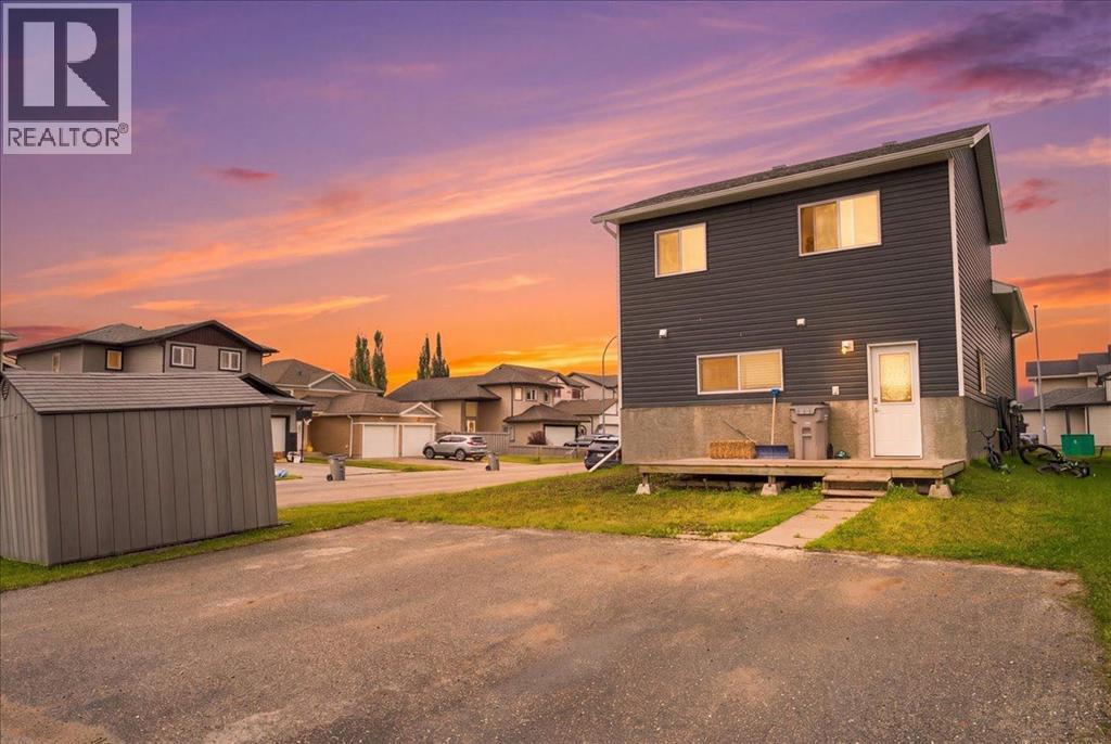 9401 88A Street, Grande Prairie — photo 2