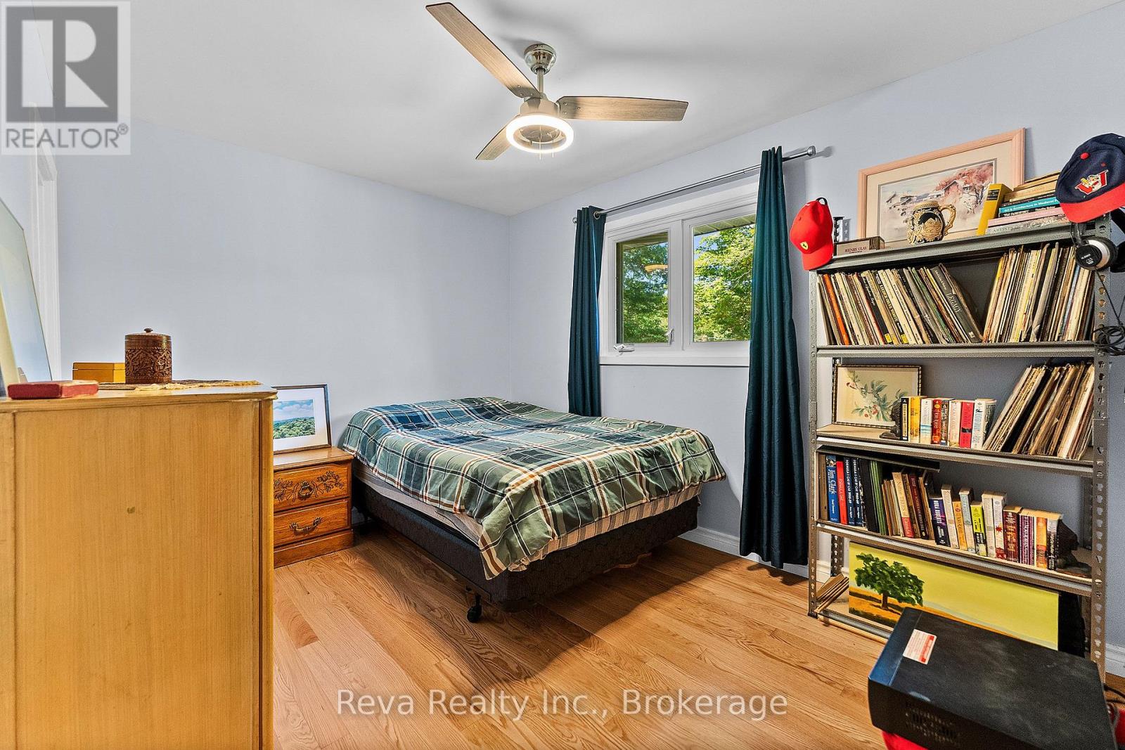 7 FOREST HILL ROAD - Image 18
