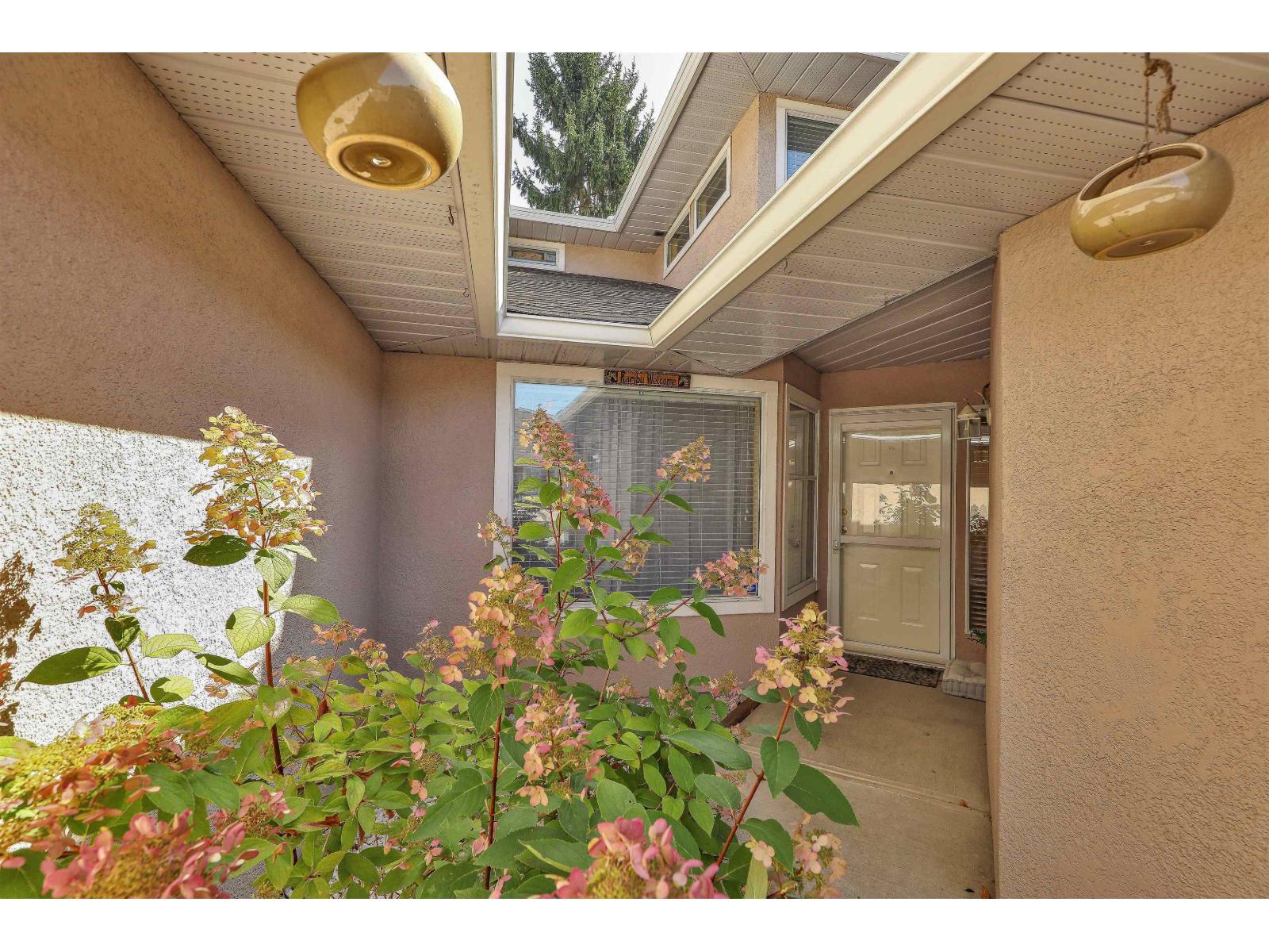 116 15501 89A AVENUE, Surrey — photo 4