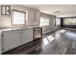 Kitchen - 4771 Baillie Grohman Avenue, Canal Flats, BC V0B1B0 Photo 12
