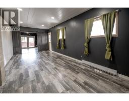4771 Baillie Grohman Avenue, Canal Flats, BC V0B1B0 Photo 17