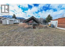 4771 Baillie Grohman Avenue, Canal Flats, BC V0B1B0 Photo 48