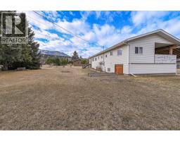 4771 Baillie Grohman Avenue, Canal Flats, BC V0B1B0 Photo 43