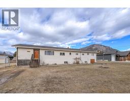 4771 Baillie Grohman Avenue, Canal Flats, BC V0B1B0 Photo 44