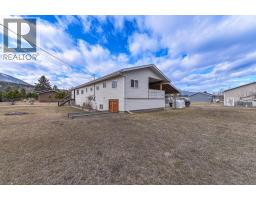 4771 Baillie Grohman Avenue, Canal Flats, BC V0B1B0 Photo 39