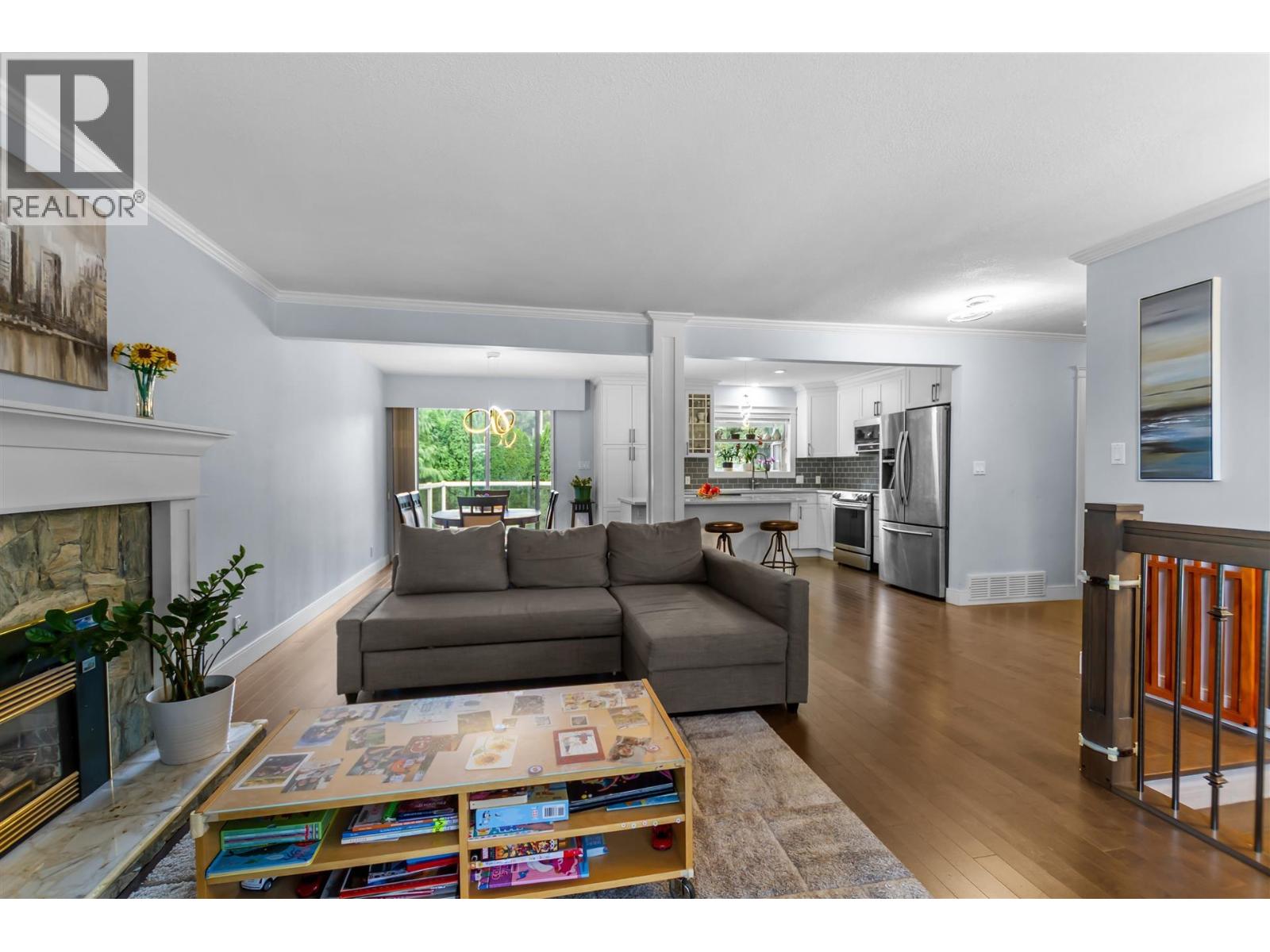 3546 FLINT STREET, Port Coquitlam — photo 9