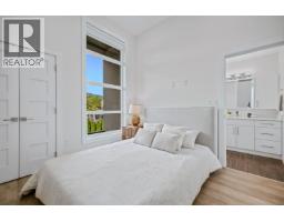 409 W Keith Road, North Vancouver, BC V7M1M2 Photo 12