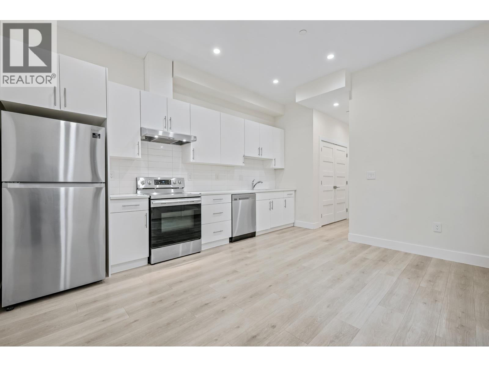 409 W KEITH ROAD, North Vancouver