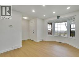 112 Martinglen Close NE - photo 2