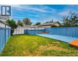 112 Martinglen Close NE - photo 32