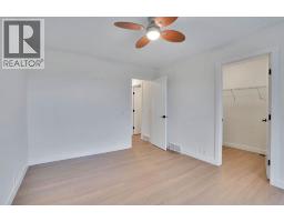 112 Martinglen Close NE - photo 20