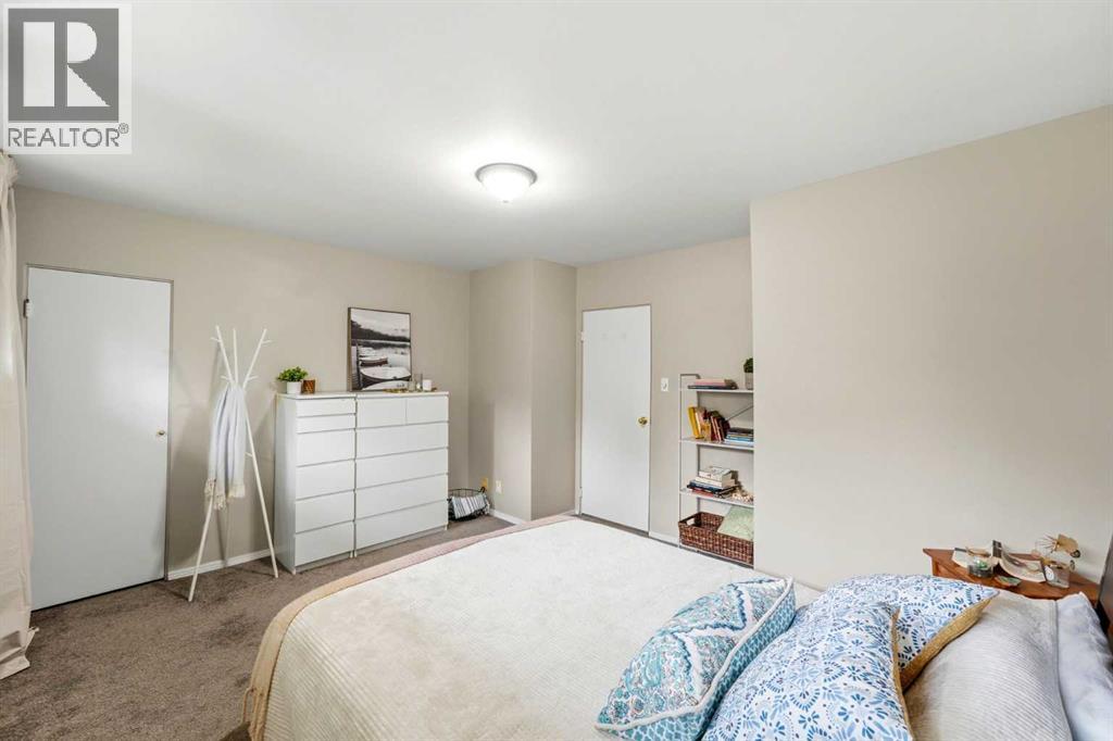 442 Regal Park NE - Image 16
