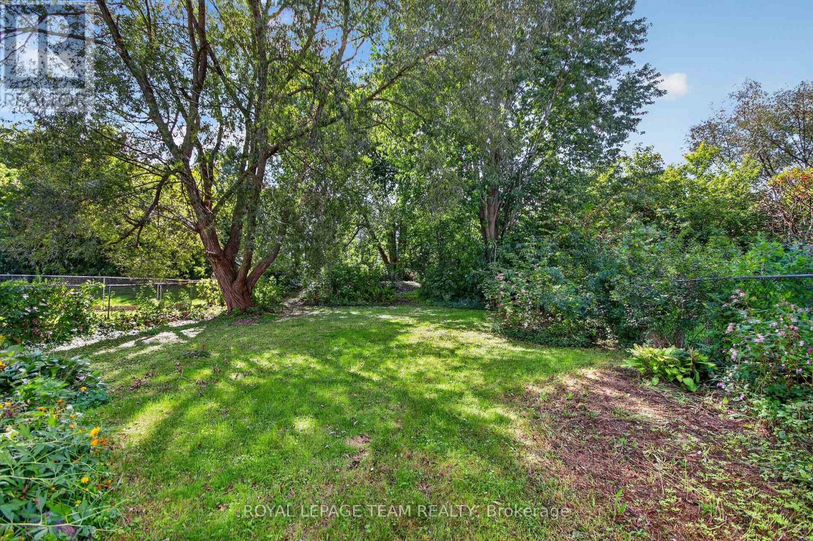136 GLAMORGAN DRIVE - Image 40