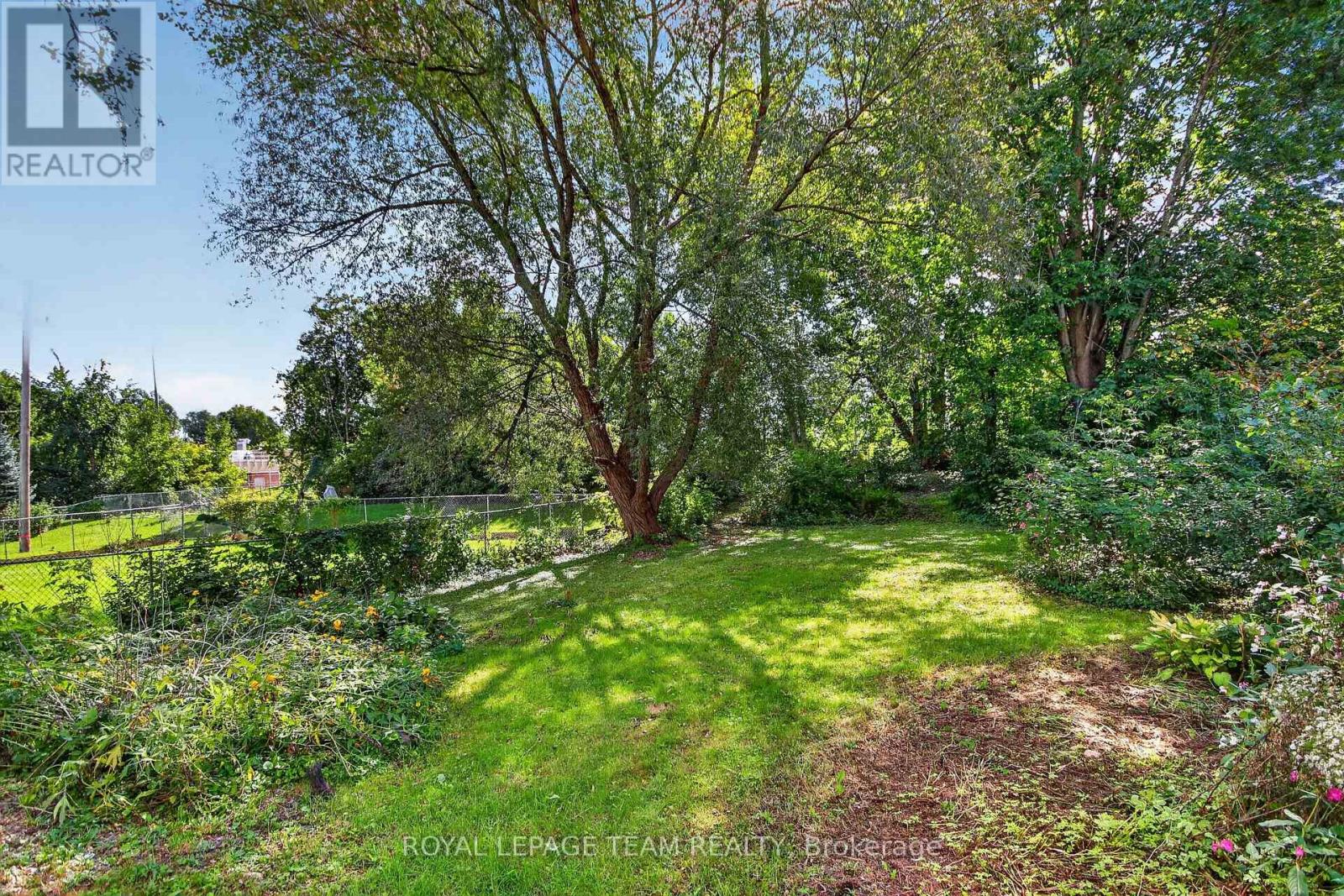 136 GLAMORGAN DRIVE - Image 41