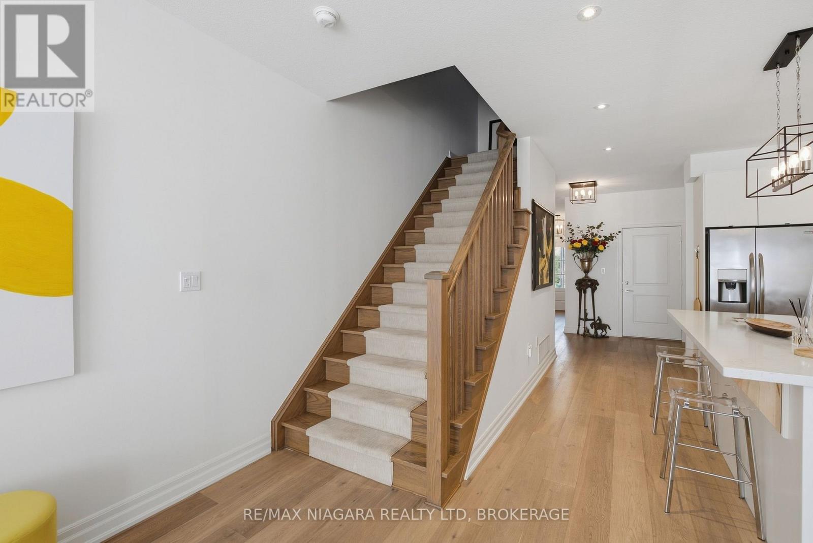 31 ST. ANDREWS LANE S - Image 20