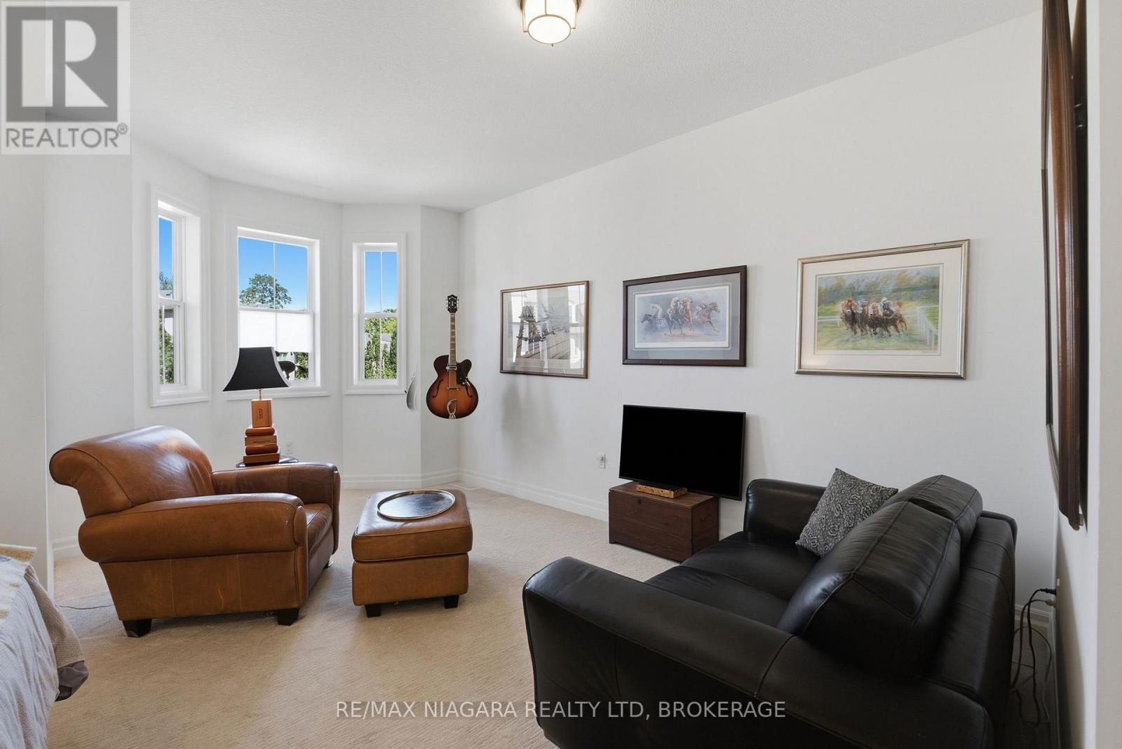 31 ST. ANDREWS LANE S - Image 21