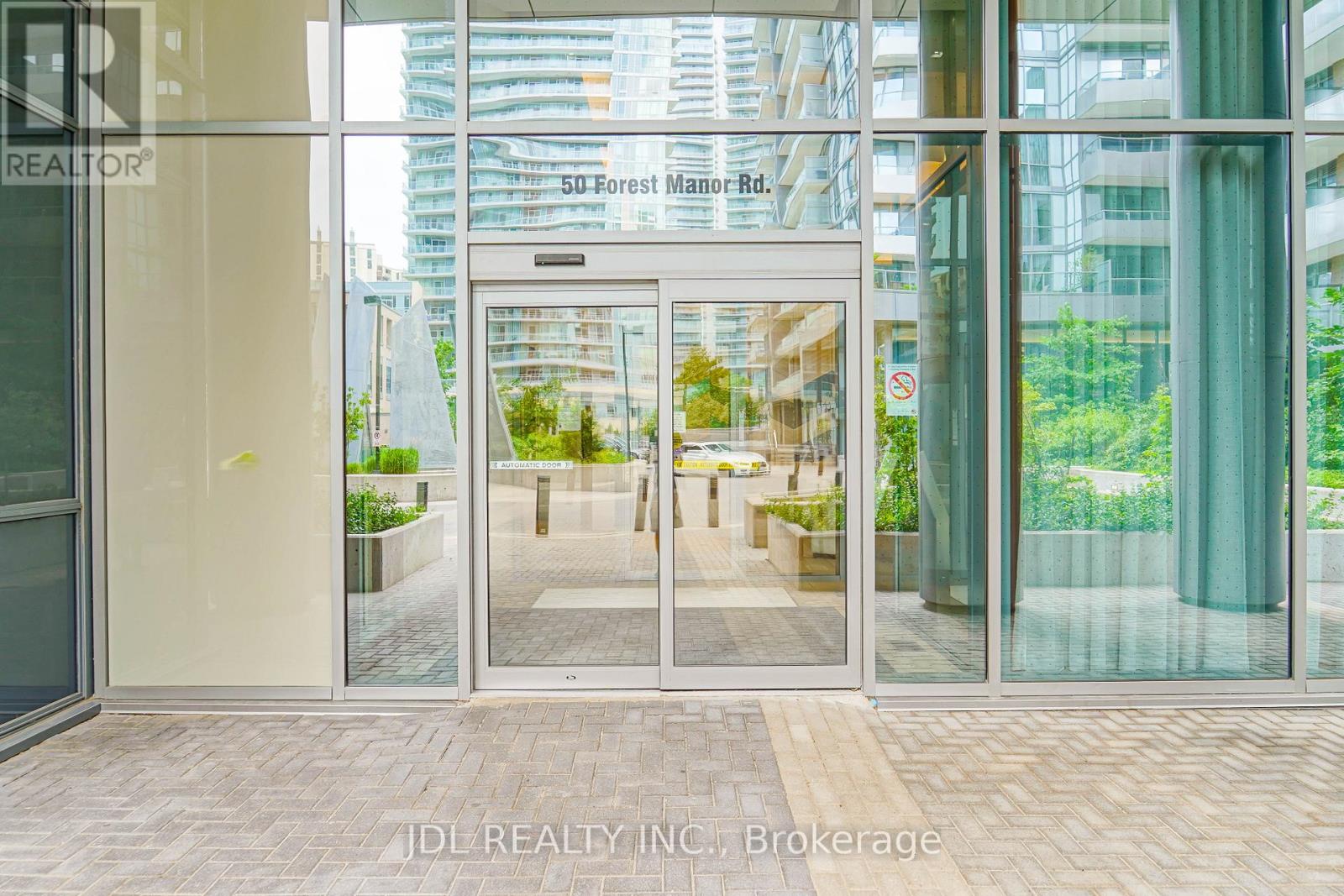 2110 - 50 FOREST MANOR ROAD, Toronto (Henry Farm) — photo 2