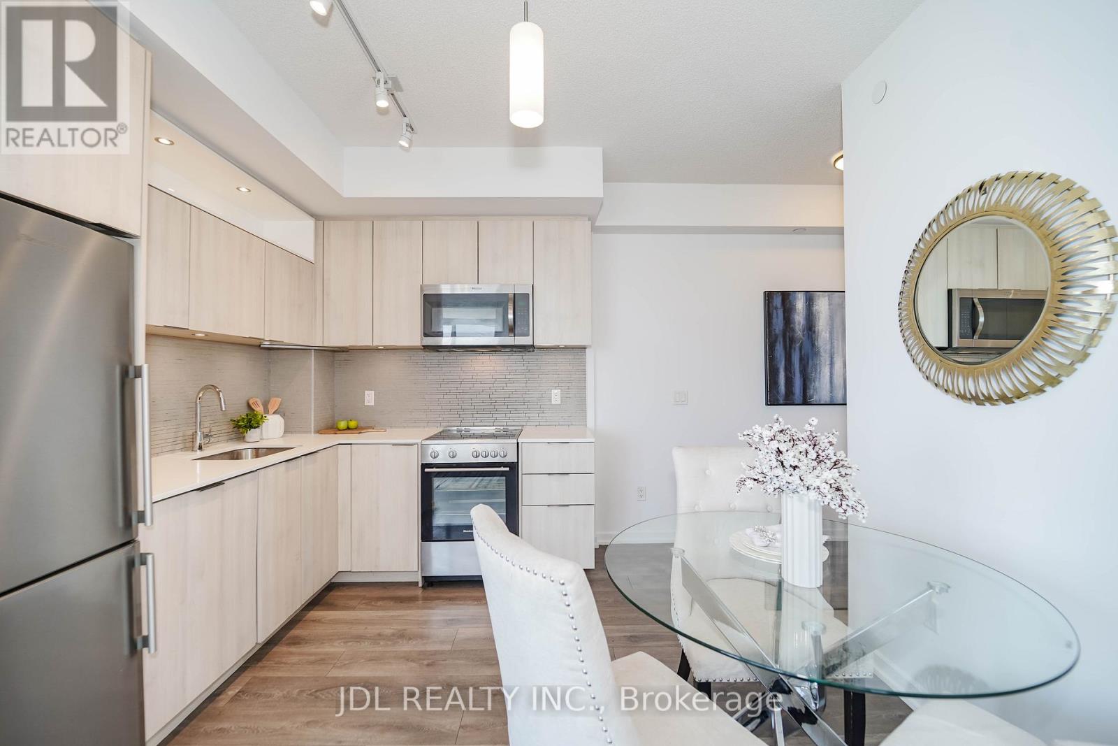 2110 - 50 FOREST MANOR ROAD, Toronto (Henry Farm) — photo 8