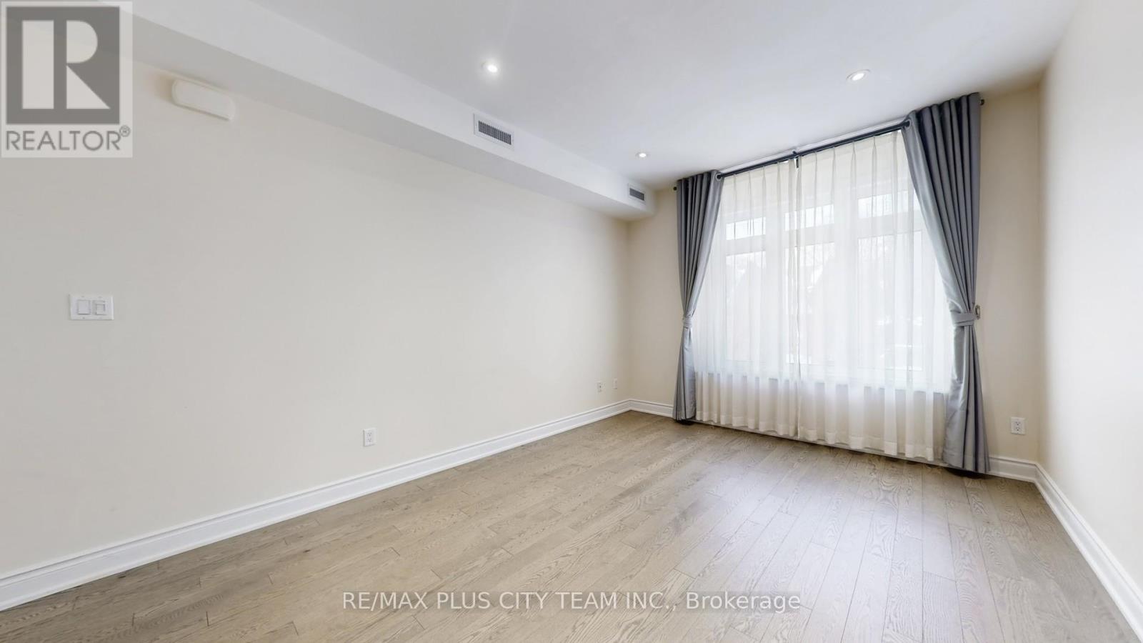 2 - 381 ONTARIO STREET, Toronto (Moss Park) — photo 4