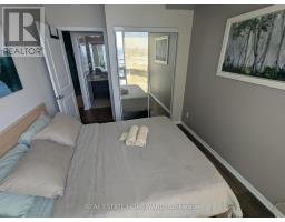 2607 - 215 Fort York Boulevard, Toronto, ON M5V4A2 Photo 8