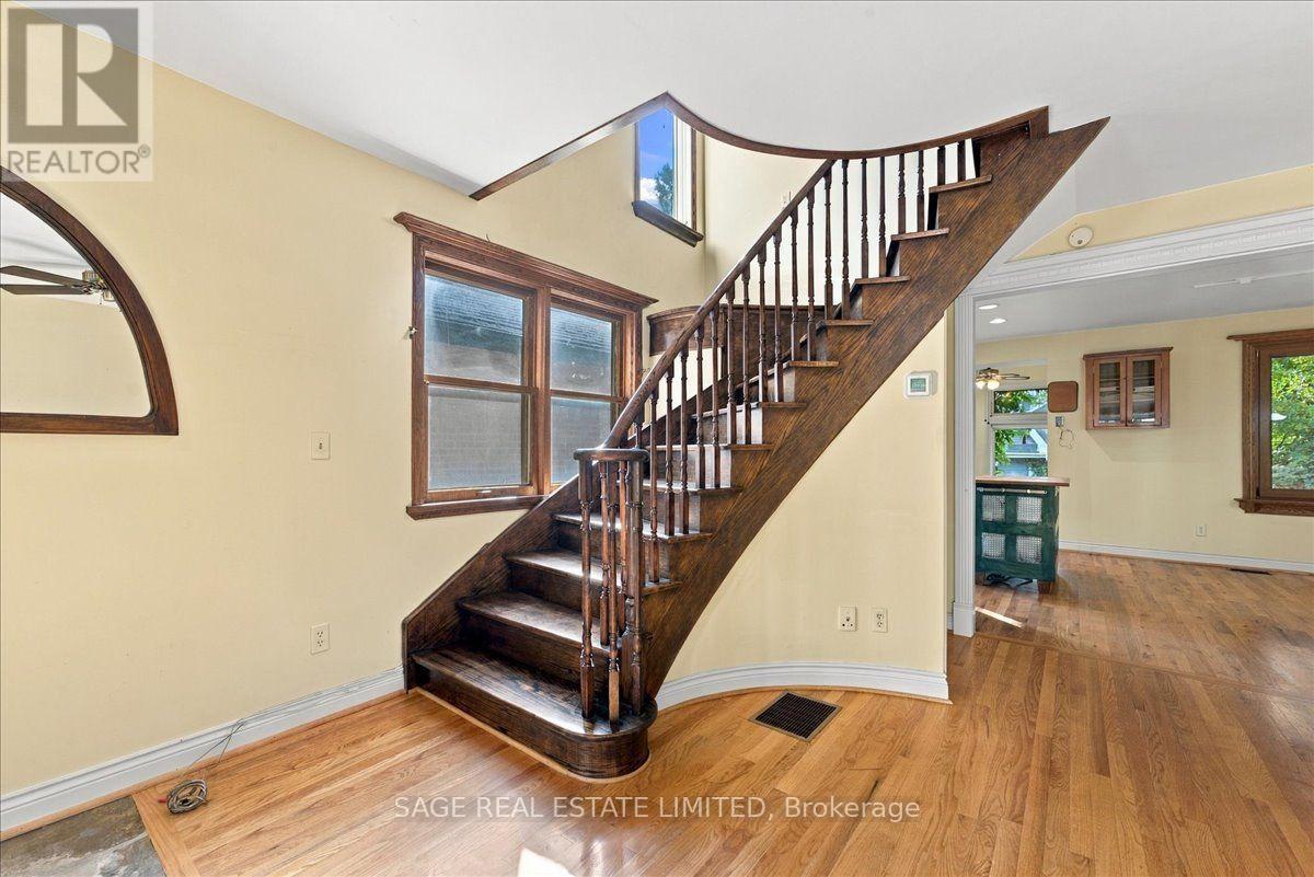 43 ORLEY AVENUE - 17