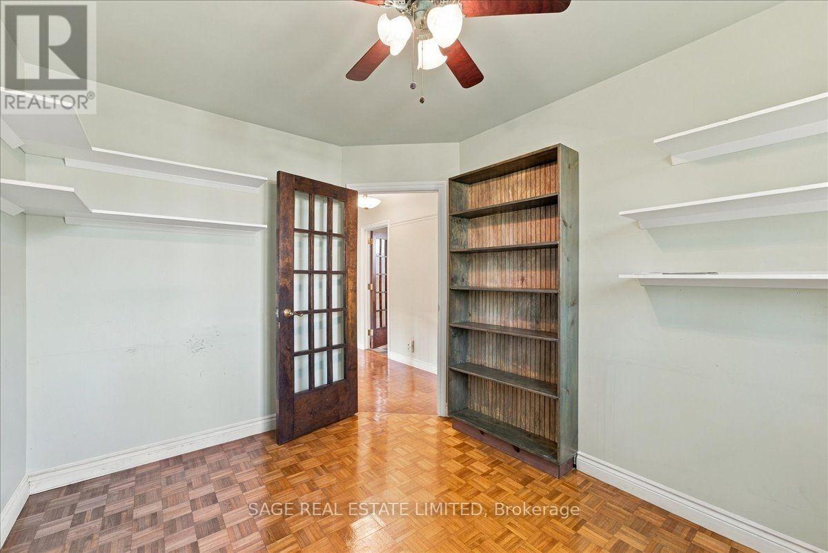 43 ORLEY AVENUE - 20