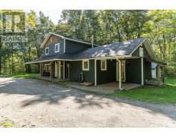 1184 Eveleigh Road, Muskoka Lakes, ON P0B1J0 Photo 34