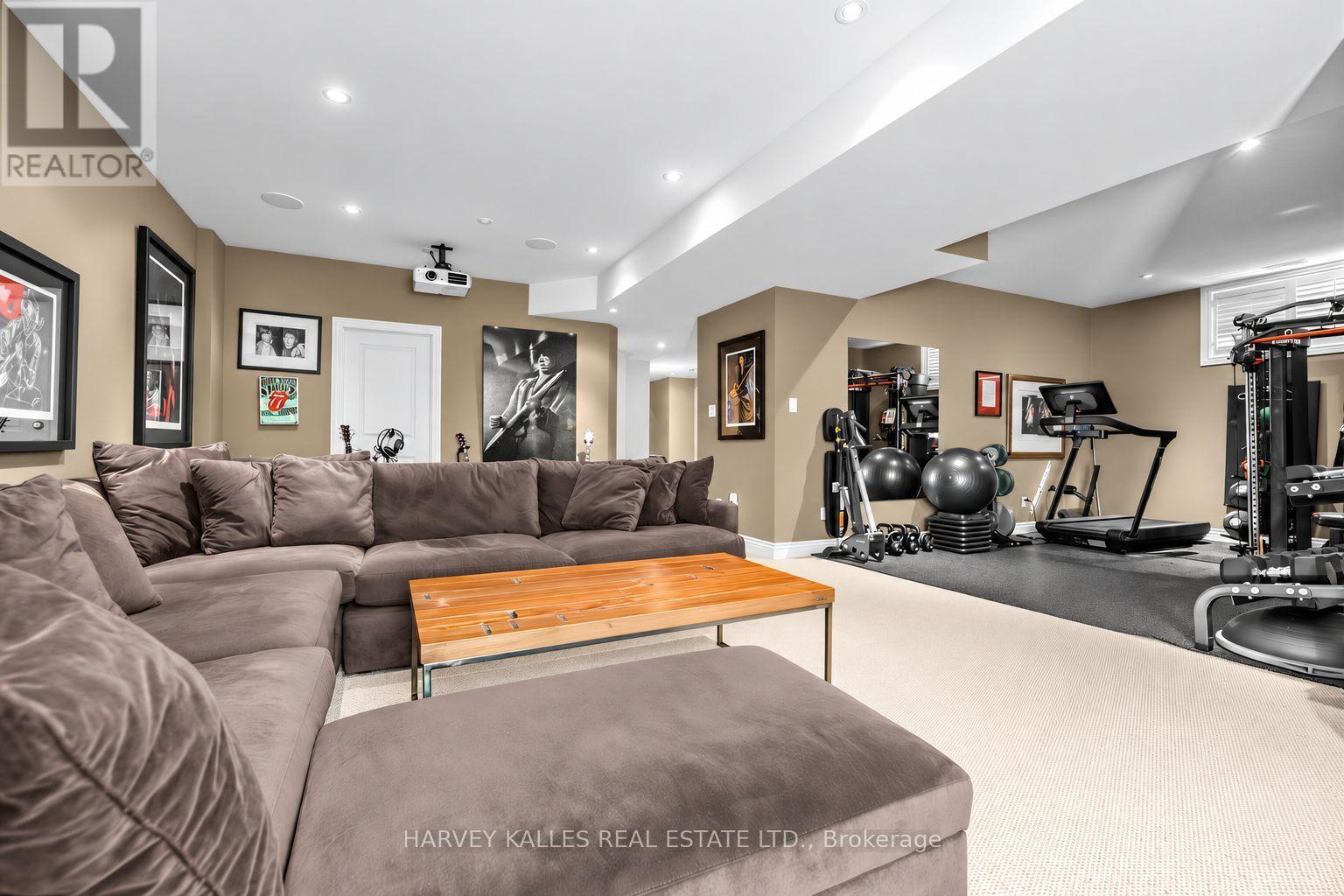 629 BEDFORD PARK AVENUE - 40