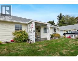 A 811 Park Pl, Courtenay, BC V9N8N1 Photo 25