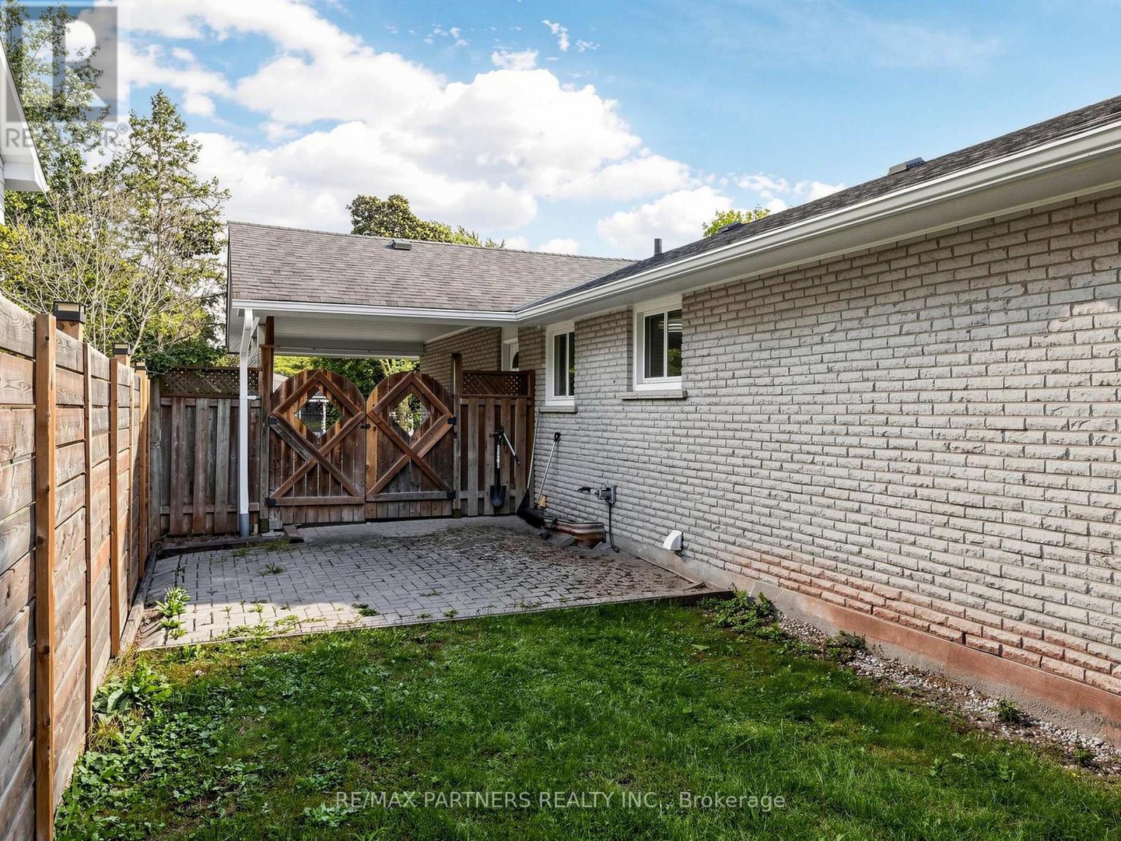 35 CULHAM STREET - 46